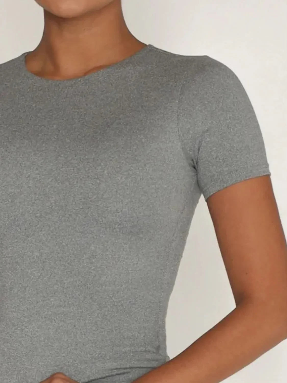 Round Neck Short Sleeve Swim Top - tif-shop24.de