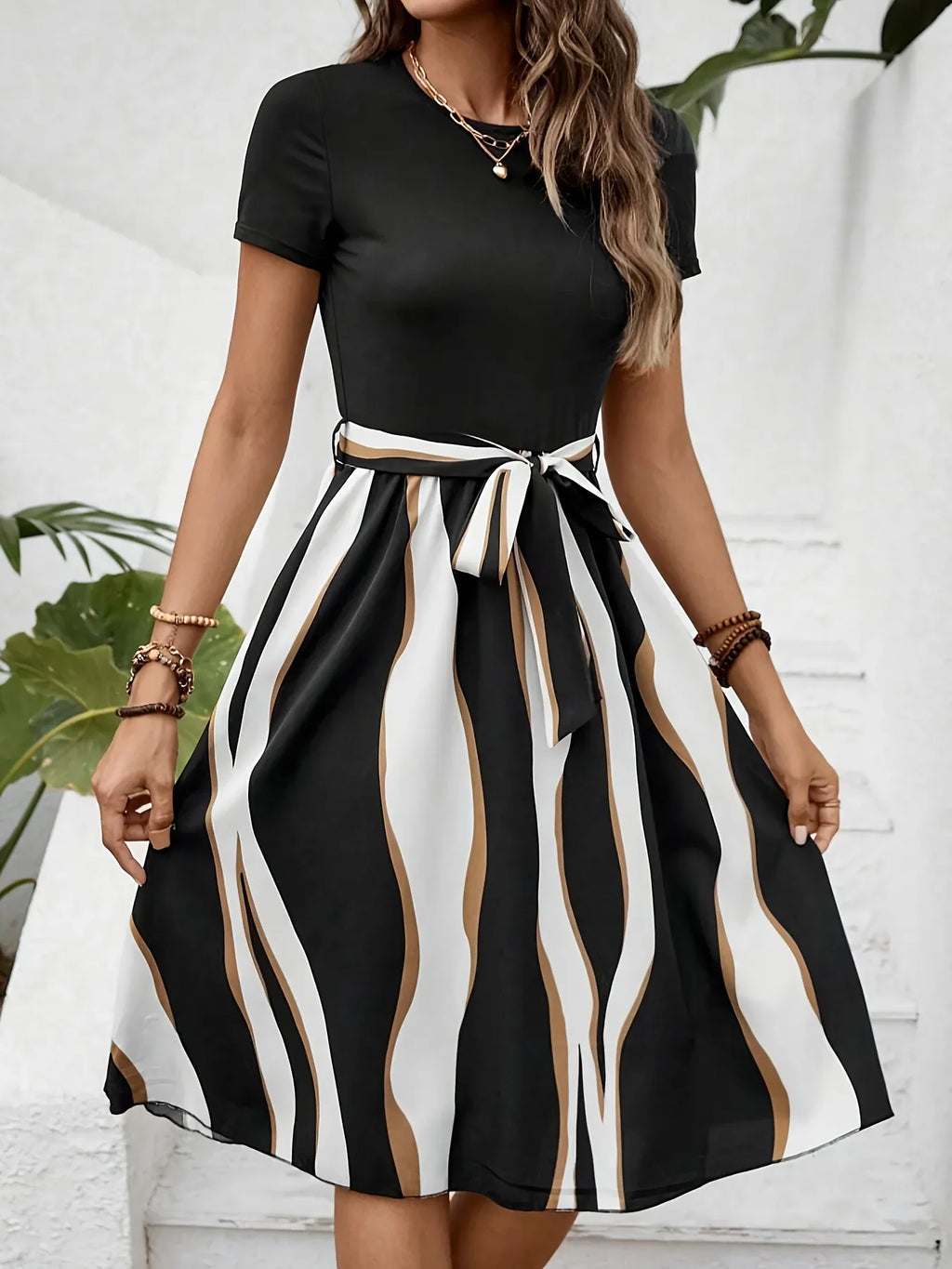 Striped Short Sleeve Tie Waist Dress - tif-shop24.de