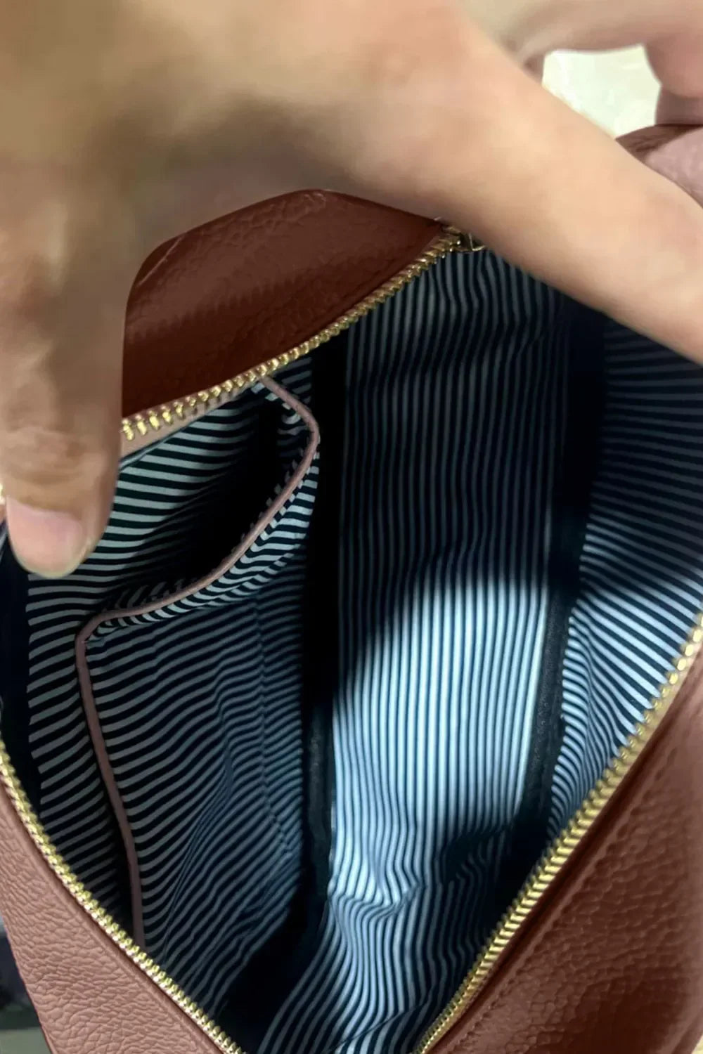 PU Leather Tassel Crossbody Bag - tif-shop24.de