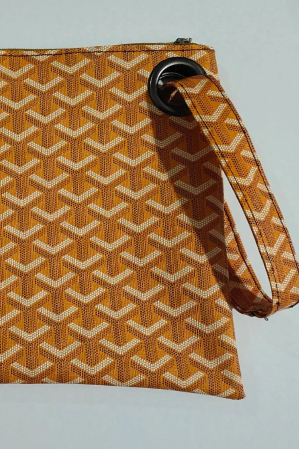 Carry Your Love Plaid Wristlet - tif-shop24.de