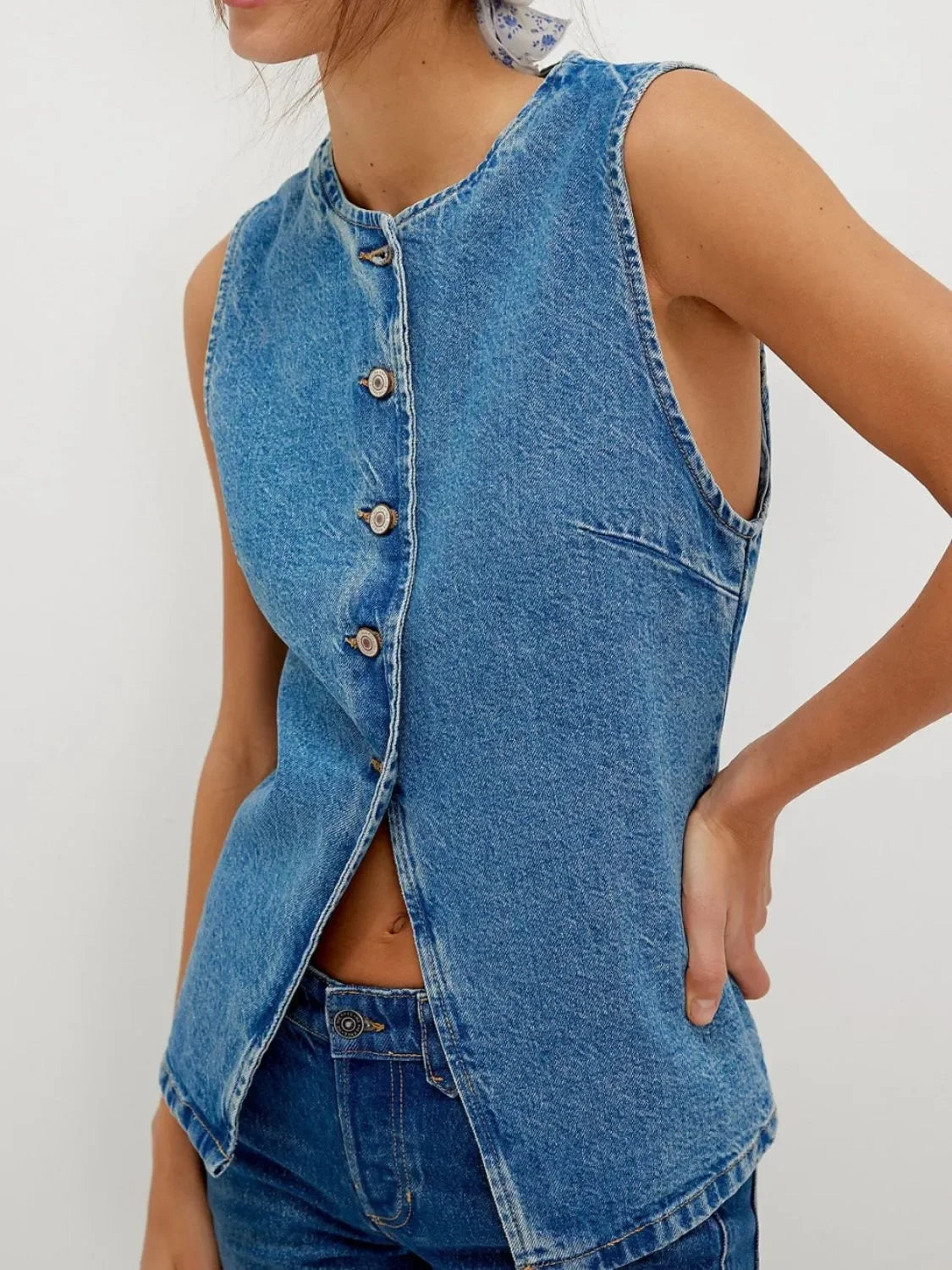 Button Down Round Neck Denim Vest - tif-shop24.de