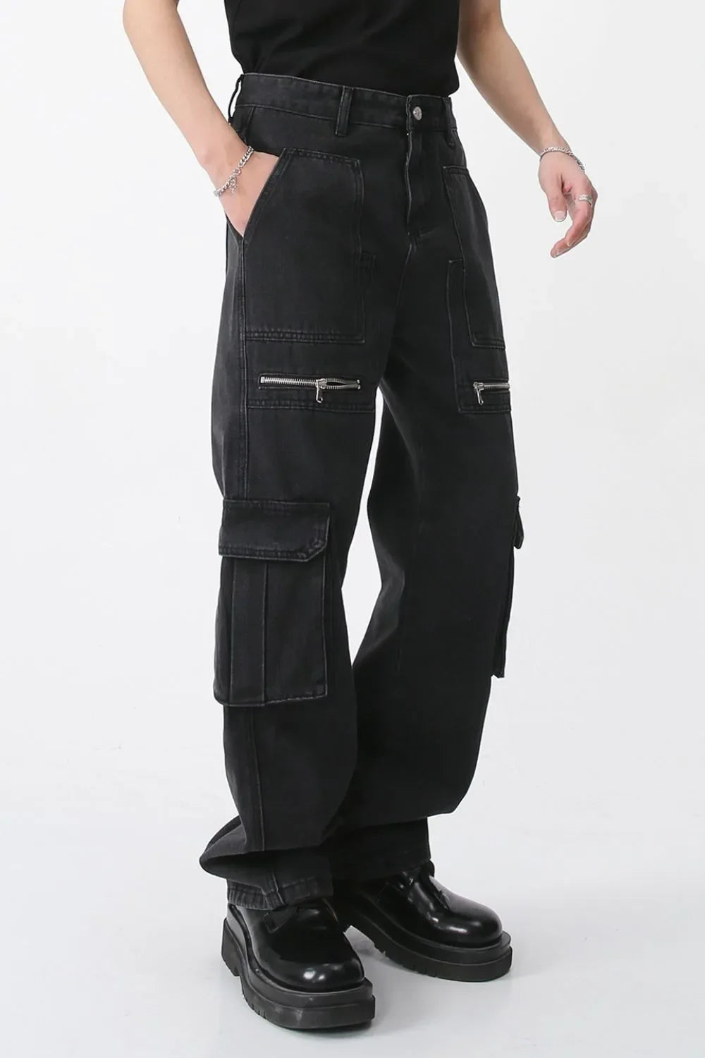 Men's Loose Fit Jeans with Cargo Pockets - tif-shop24.de