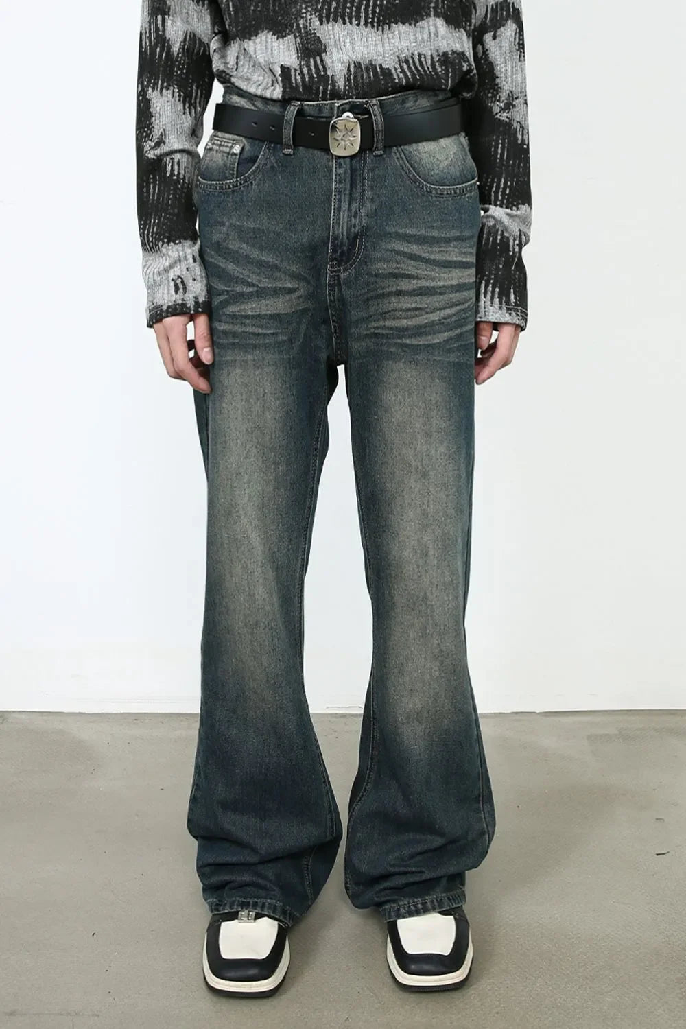 Men's Pocketed Bootcut Jeans - tif-shop24.de