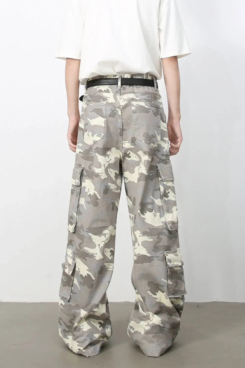 Men's Camouflage Wide Leg Cargo Jeans - tif-shop24.de