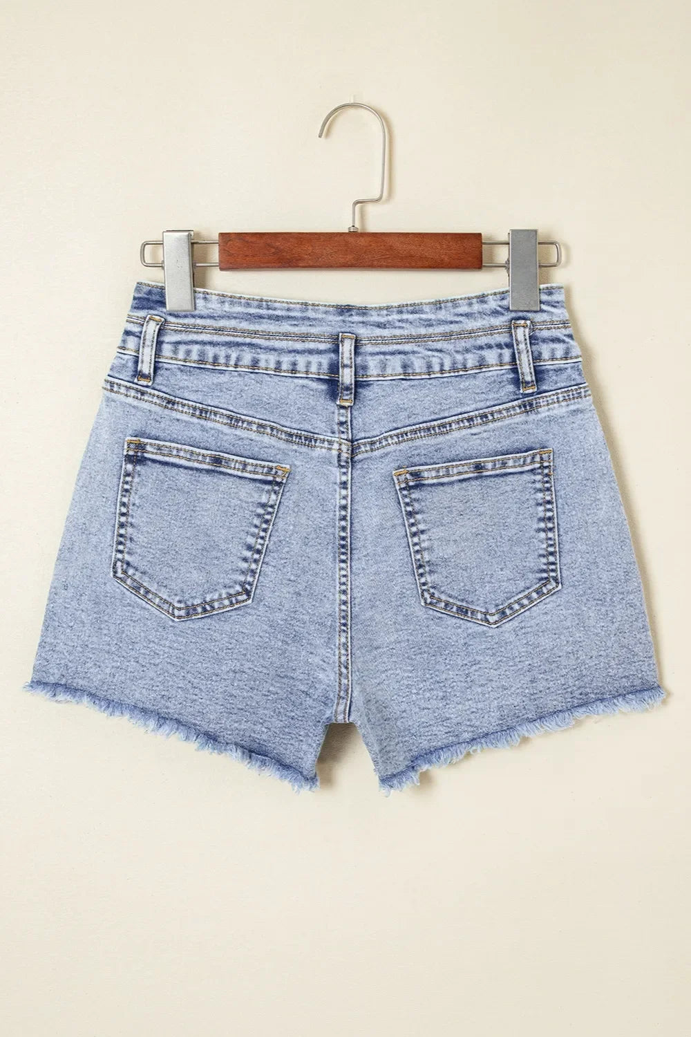 Rhinestone Light Wash Raw Hem High Waist Denim Shorts - tif-shop24.de