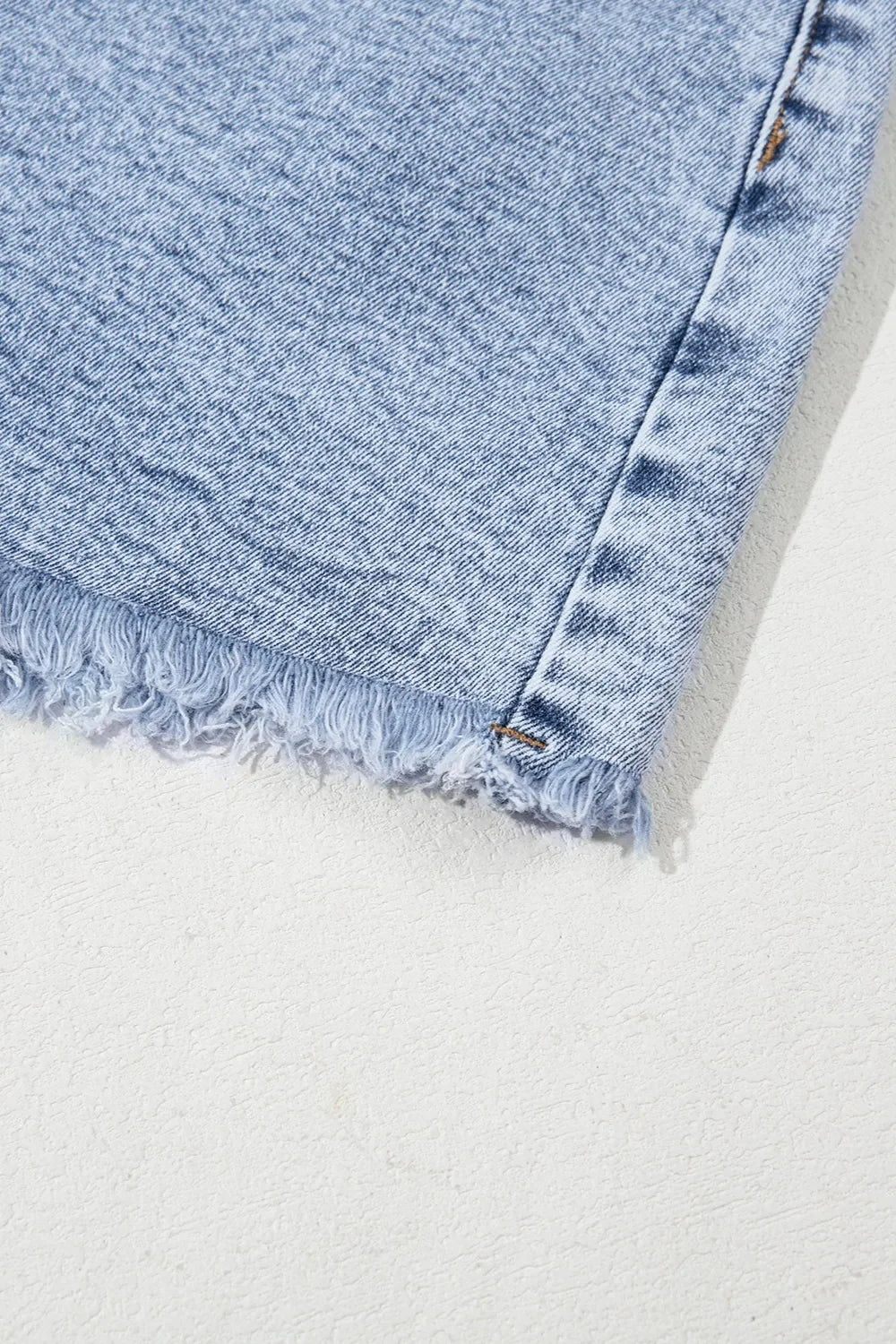 Rhinestone Light Wash Raw Hem High Waist Denim Shorts - tif-shop24.de