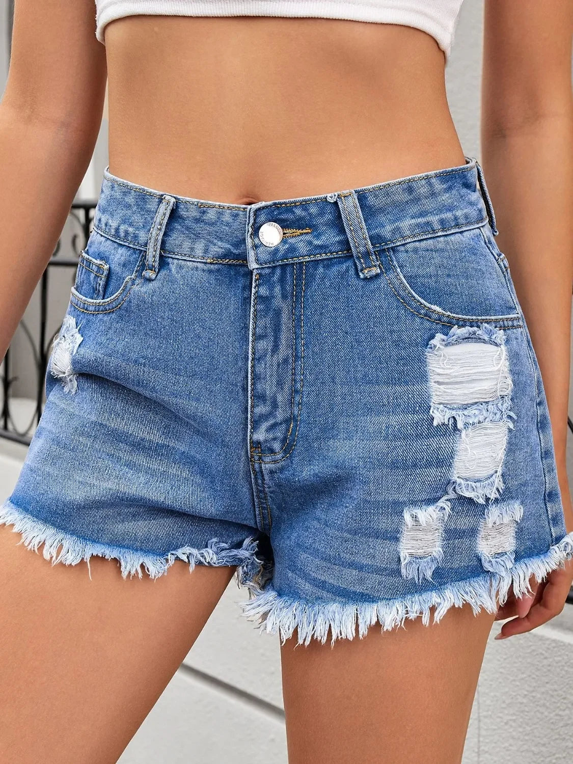 Distressed Raw Hem Denim Shorts - tif-shop24.de