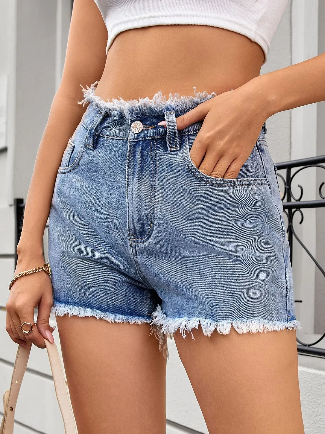 Washed Raw Hem Denim Shorts - tif-shop24.de