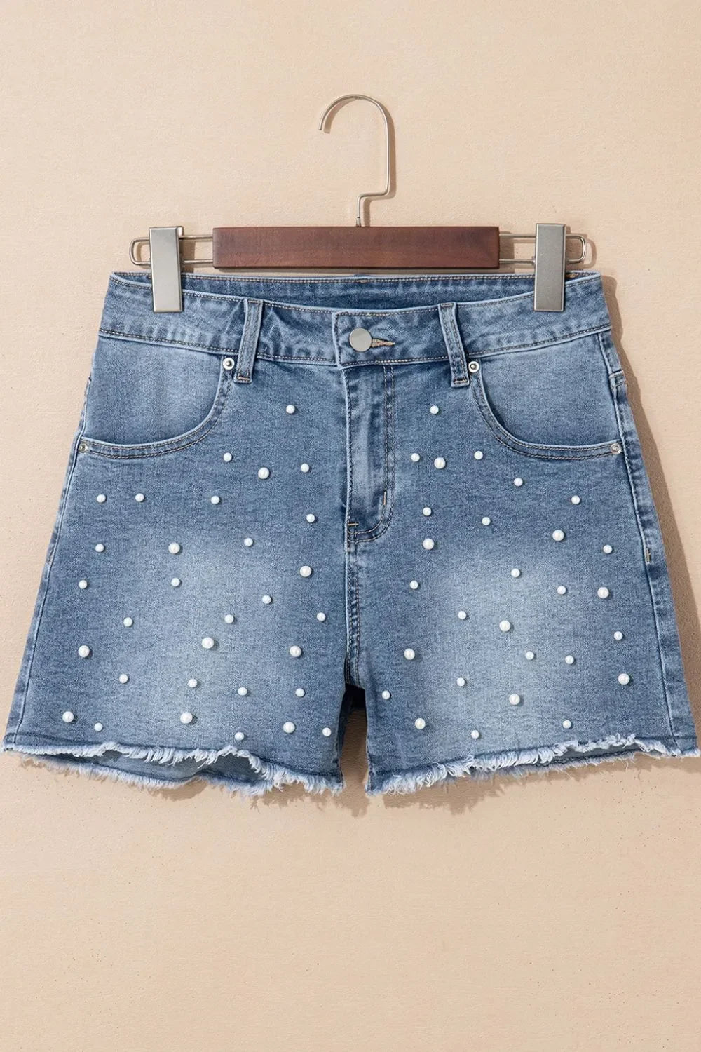 Pearl Beaded Raw Hem Wash Denim Shorts - tif-shop24.de