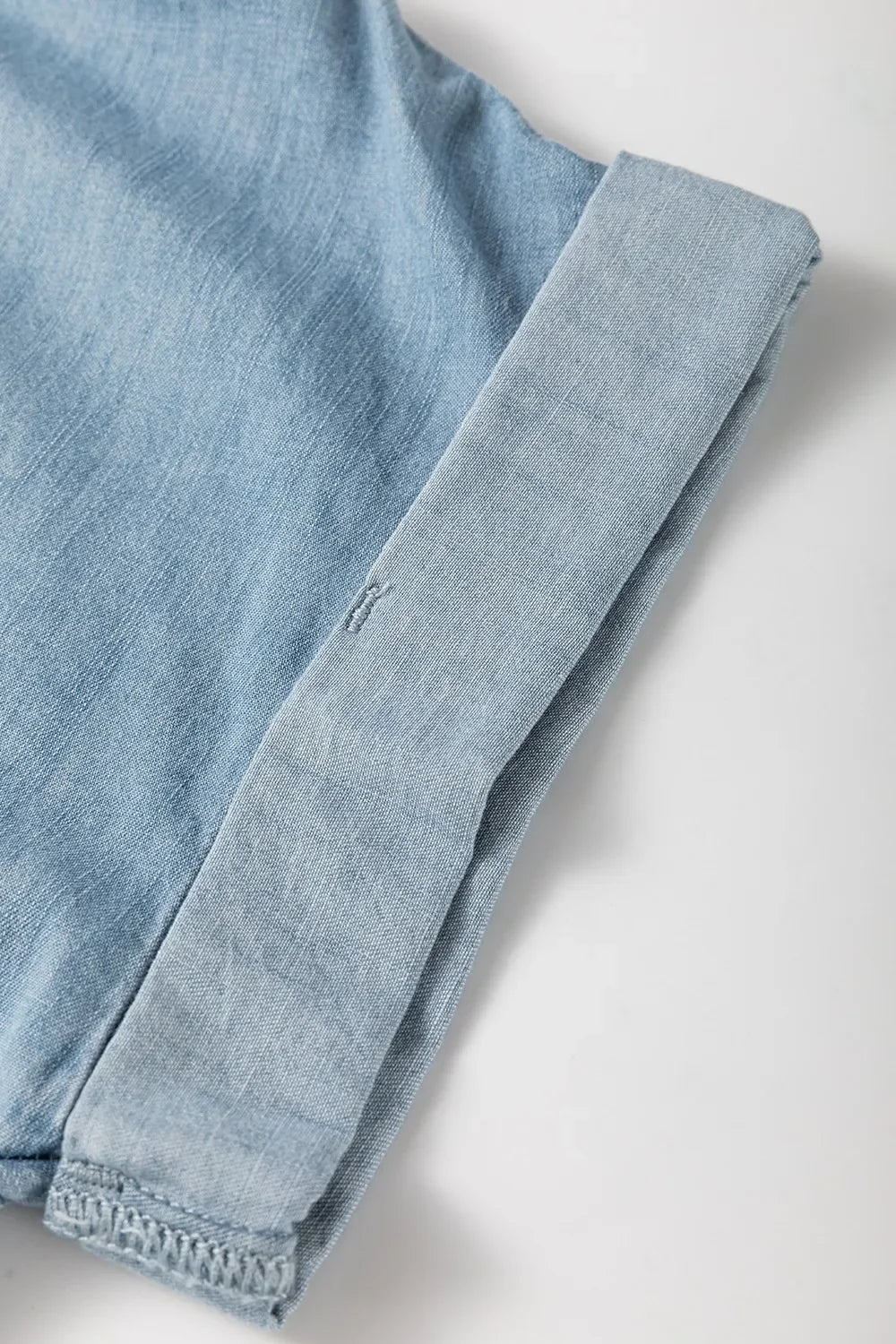 Folded Short Sleeve Patched Pocket Denim Shirt - tif-shop24.de