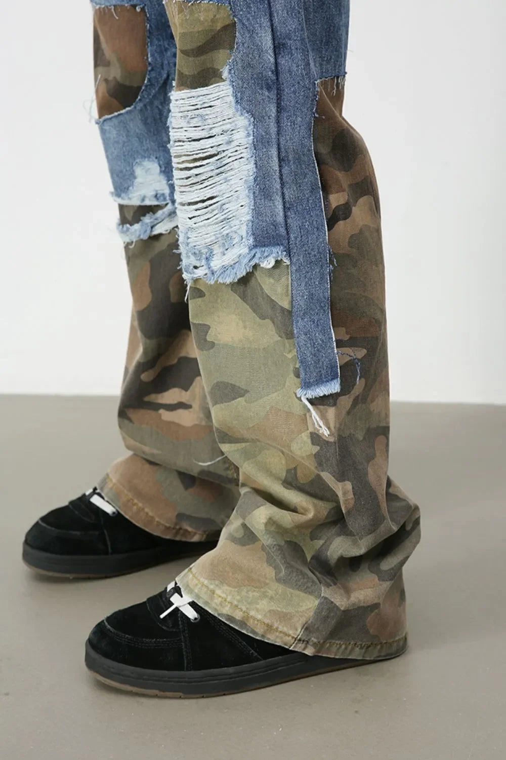 Men's Distressed Camouflage Jeans - tif-shop24.de
