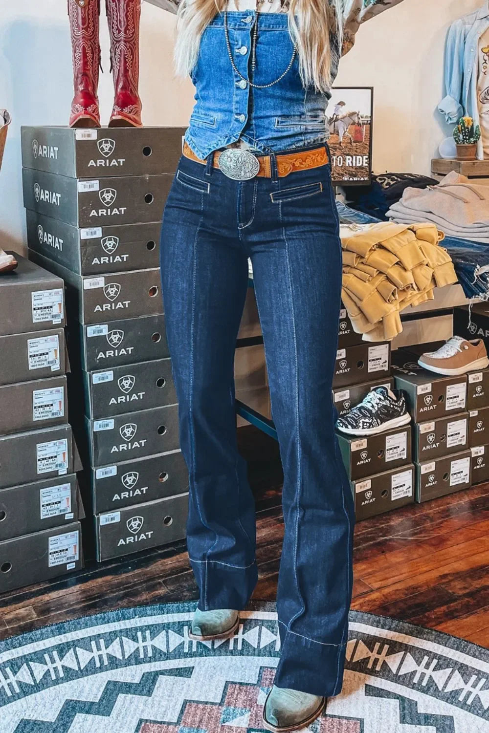 Center Seam Deep Wash Straight Jeans - tif-shop24.de