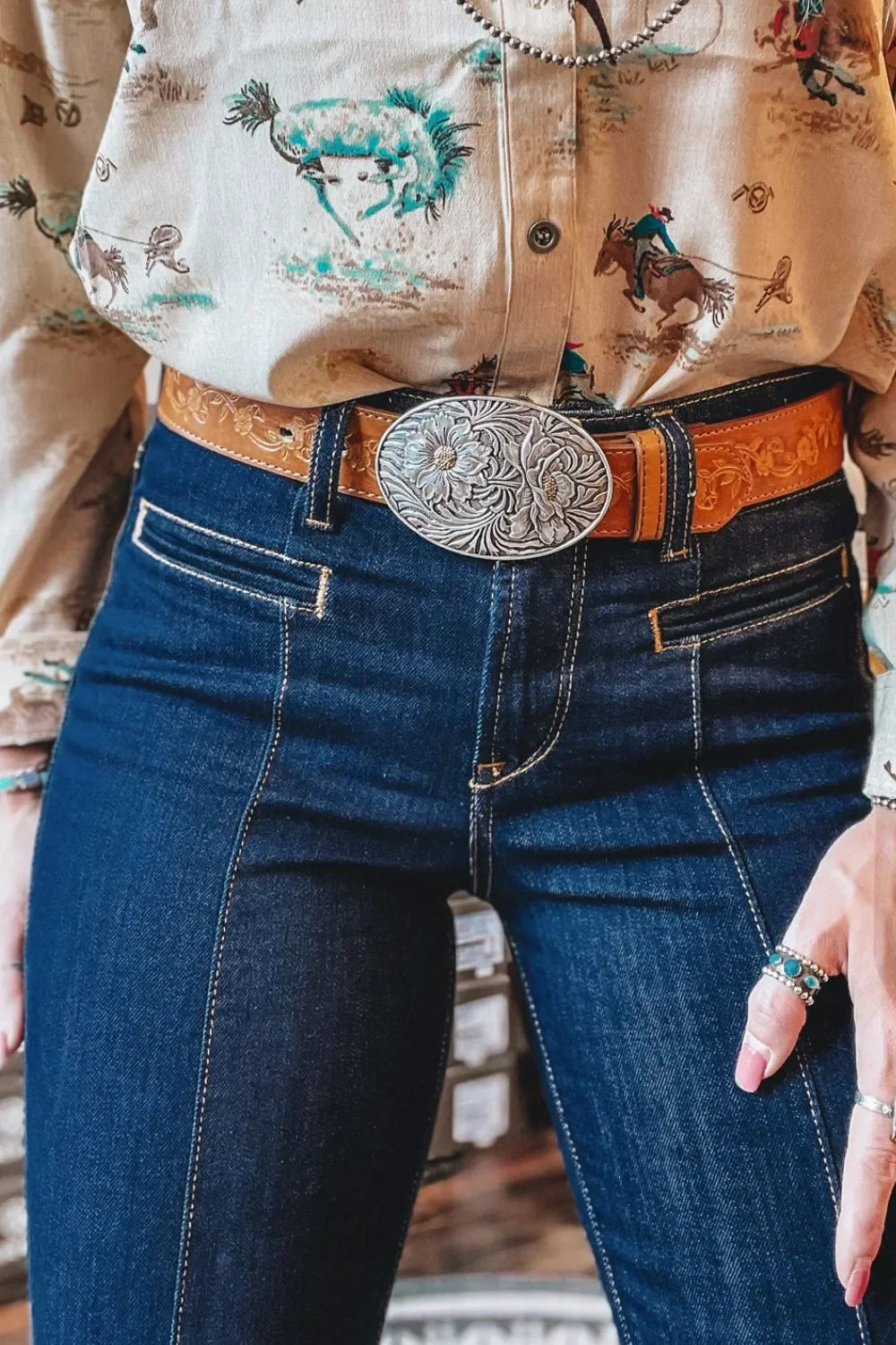 Center Seam Deep Wash Straight Jeans - tif-shop24.de