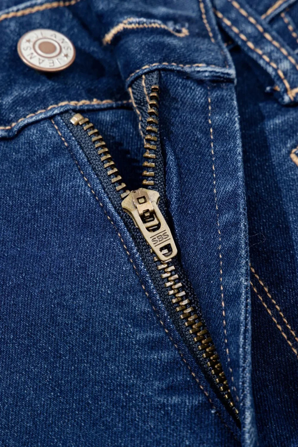 Center Seam Deep Wash Straight Jeans - tif-shop24.de