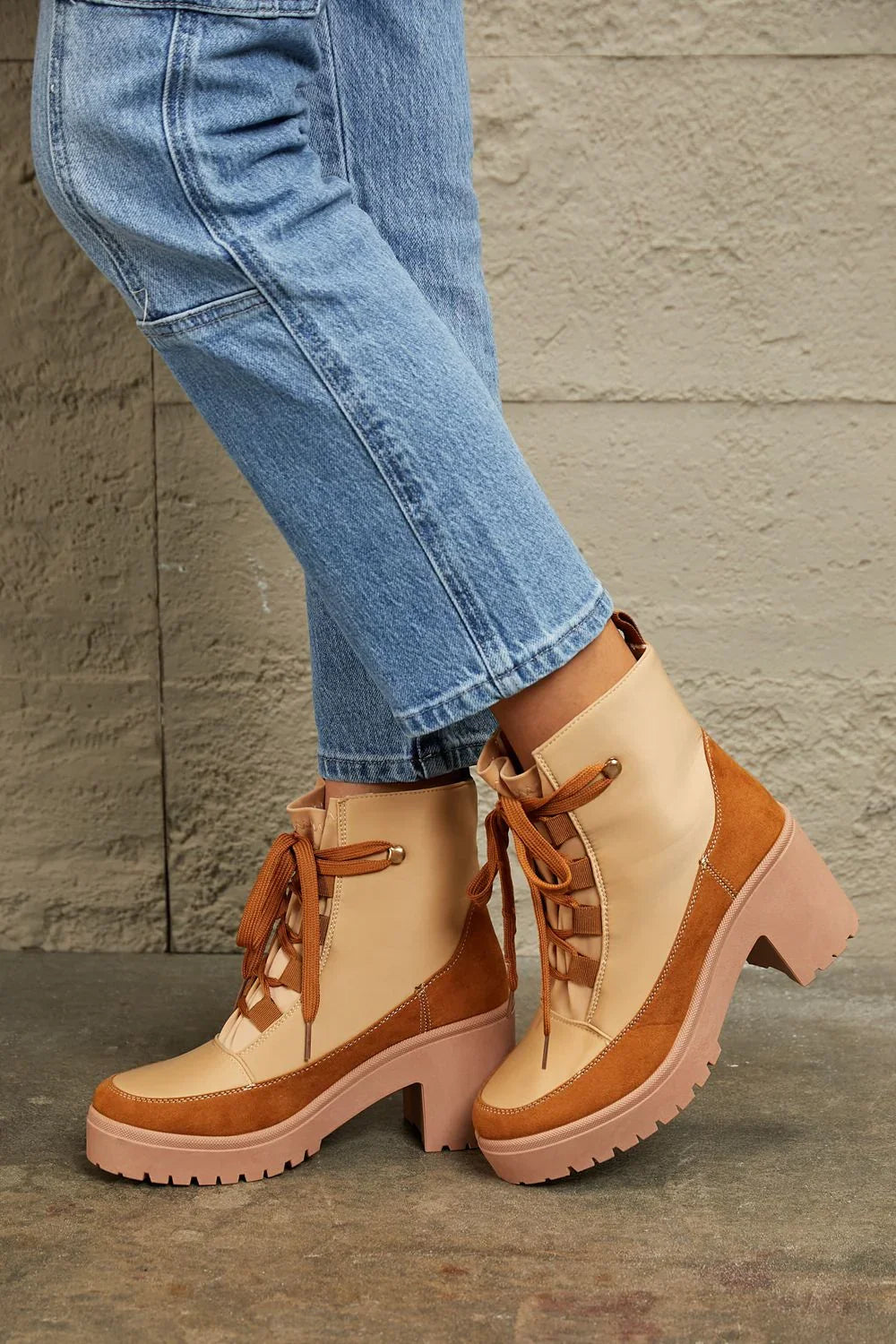 East Lion Corp Lace Up Lug Booties - tif-shop24.de