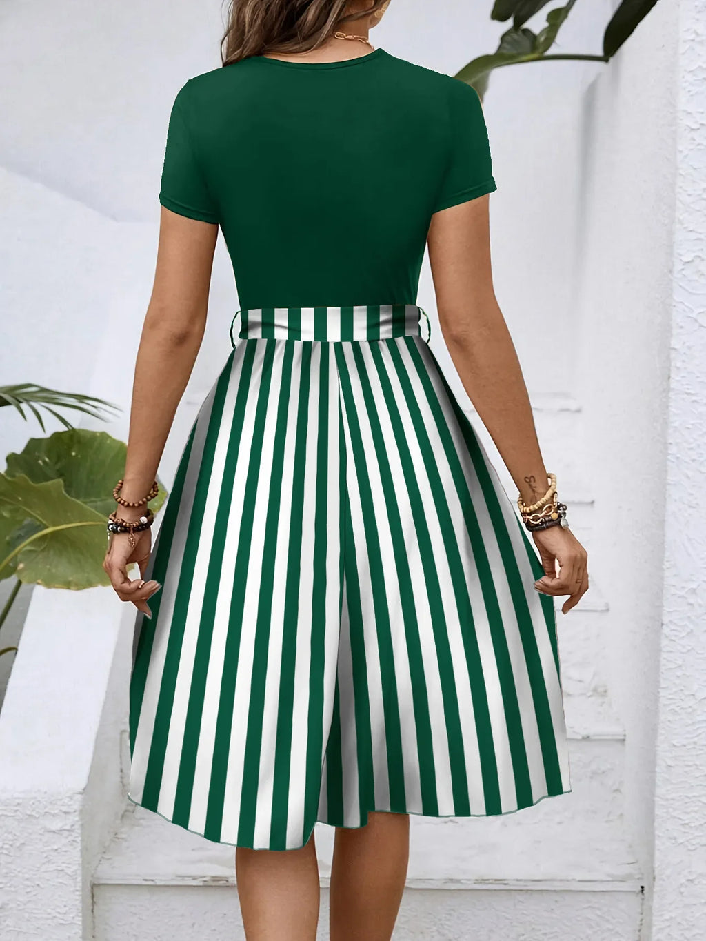 Striped Round Neck Short Sleeve Dress - tif-shop24.de