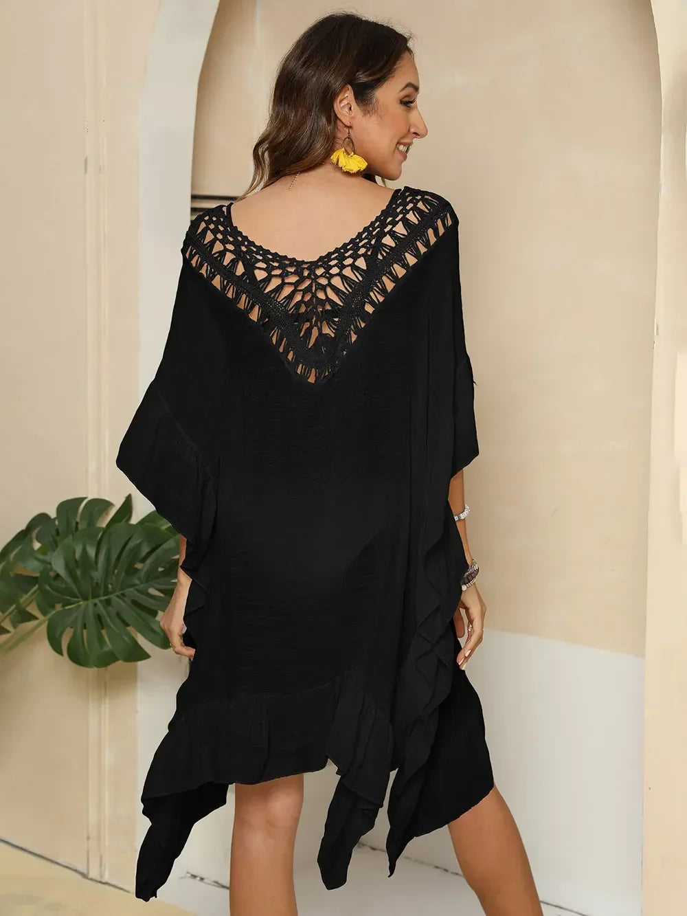 Cutout Ruffled Half Sleeve Cover-Up - tif-shop24.de