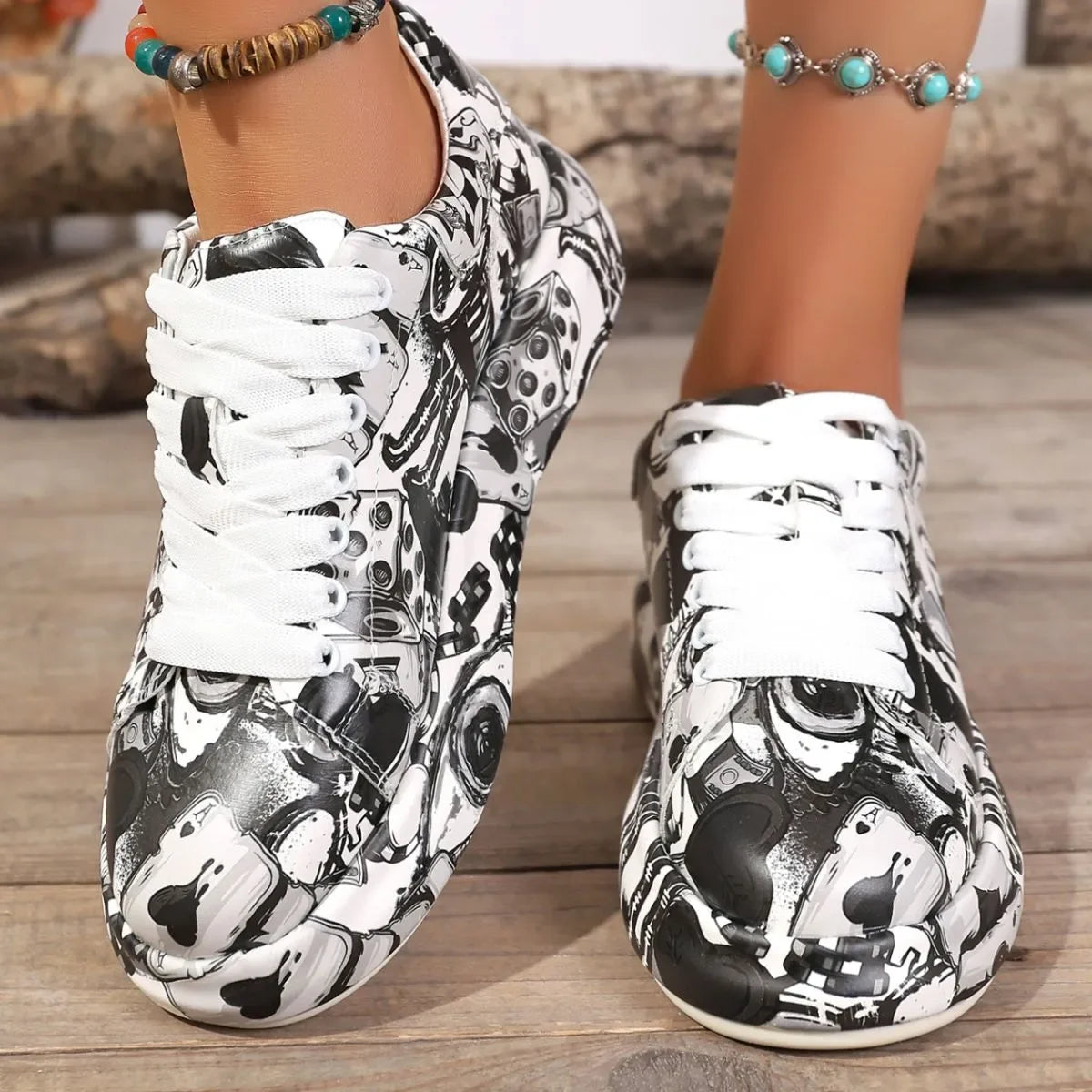 Abstract Print Lace Up Sneakers - tif-shop24.de