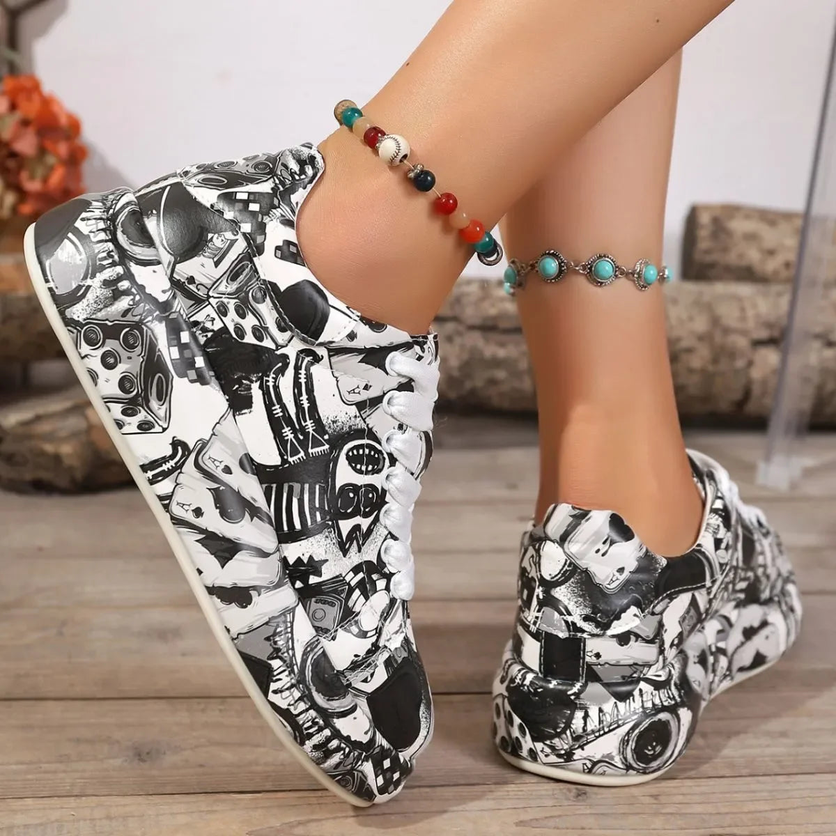 Abstract Print Lace Up Sneakers - tif-shop24.de