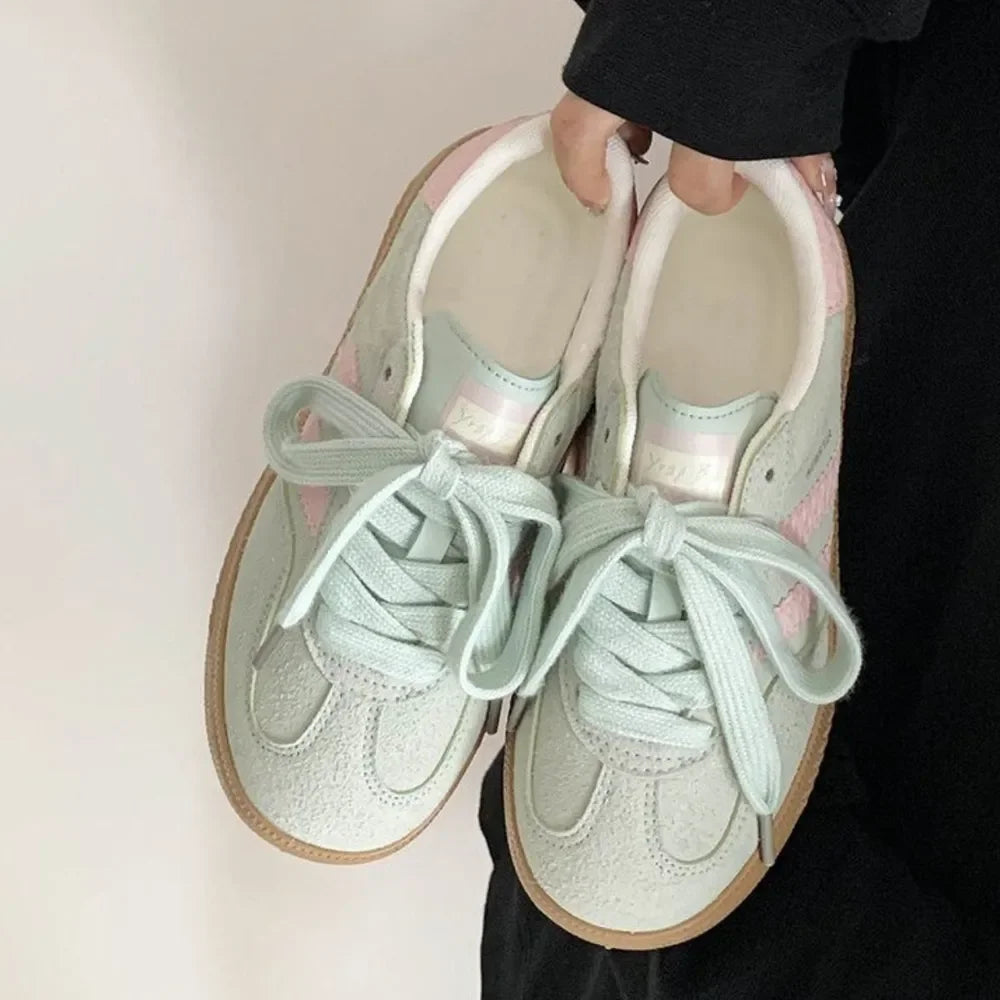 Contrast Round Toe Flat Sneakers - tif-shop24.de