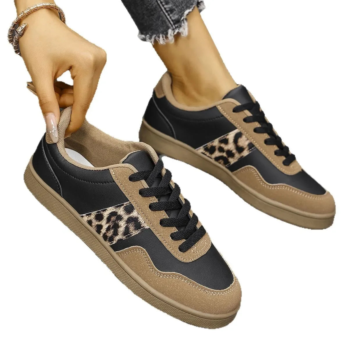 Leopard Lace Up Round Toe Sneakers - tif-shop24.de