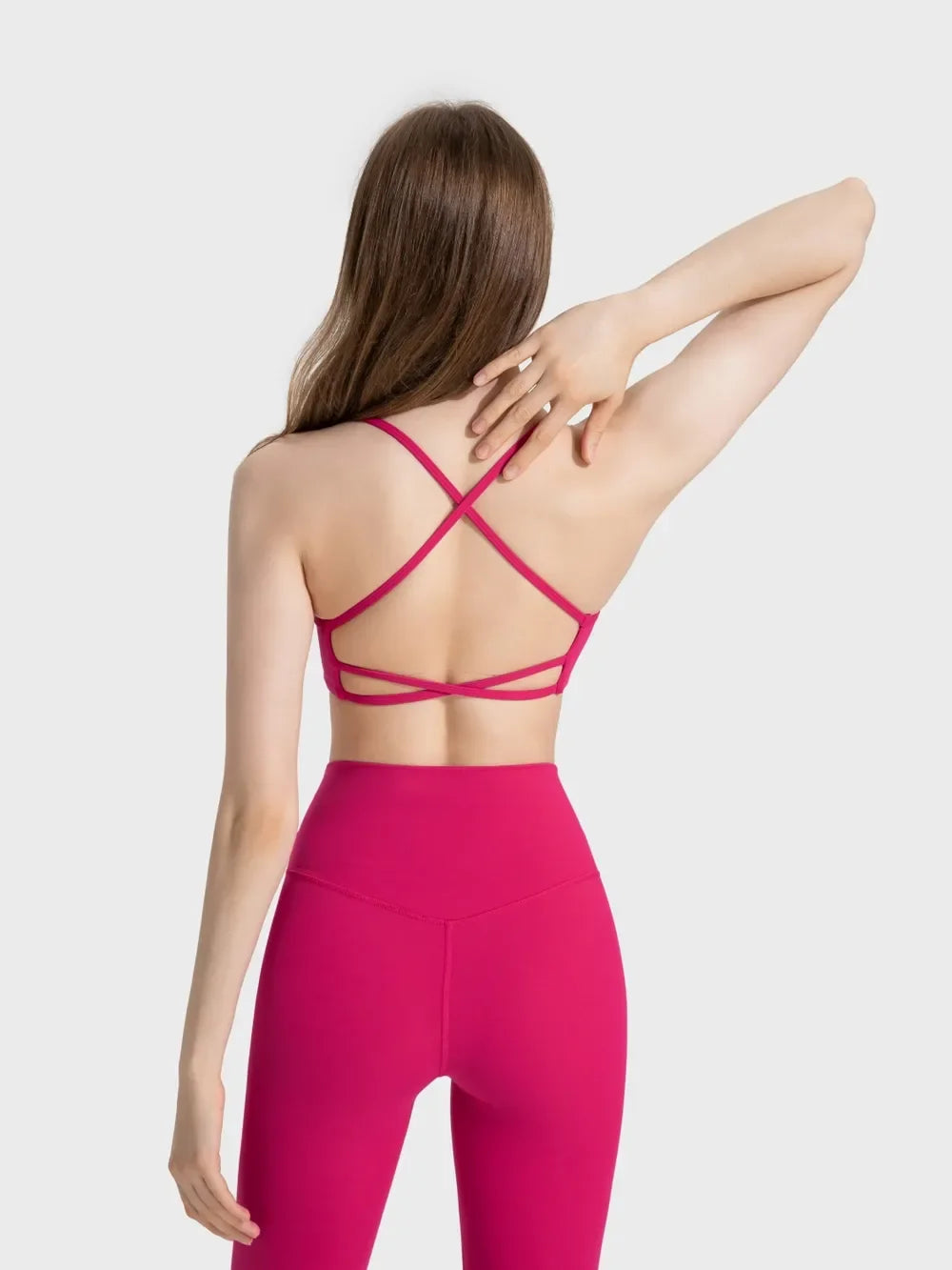 Millennia Crisscross Back Scoop Neck Active Cami with Detachable Chest Pads - tif-shop24.de