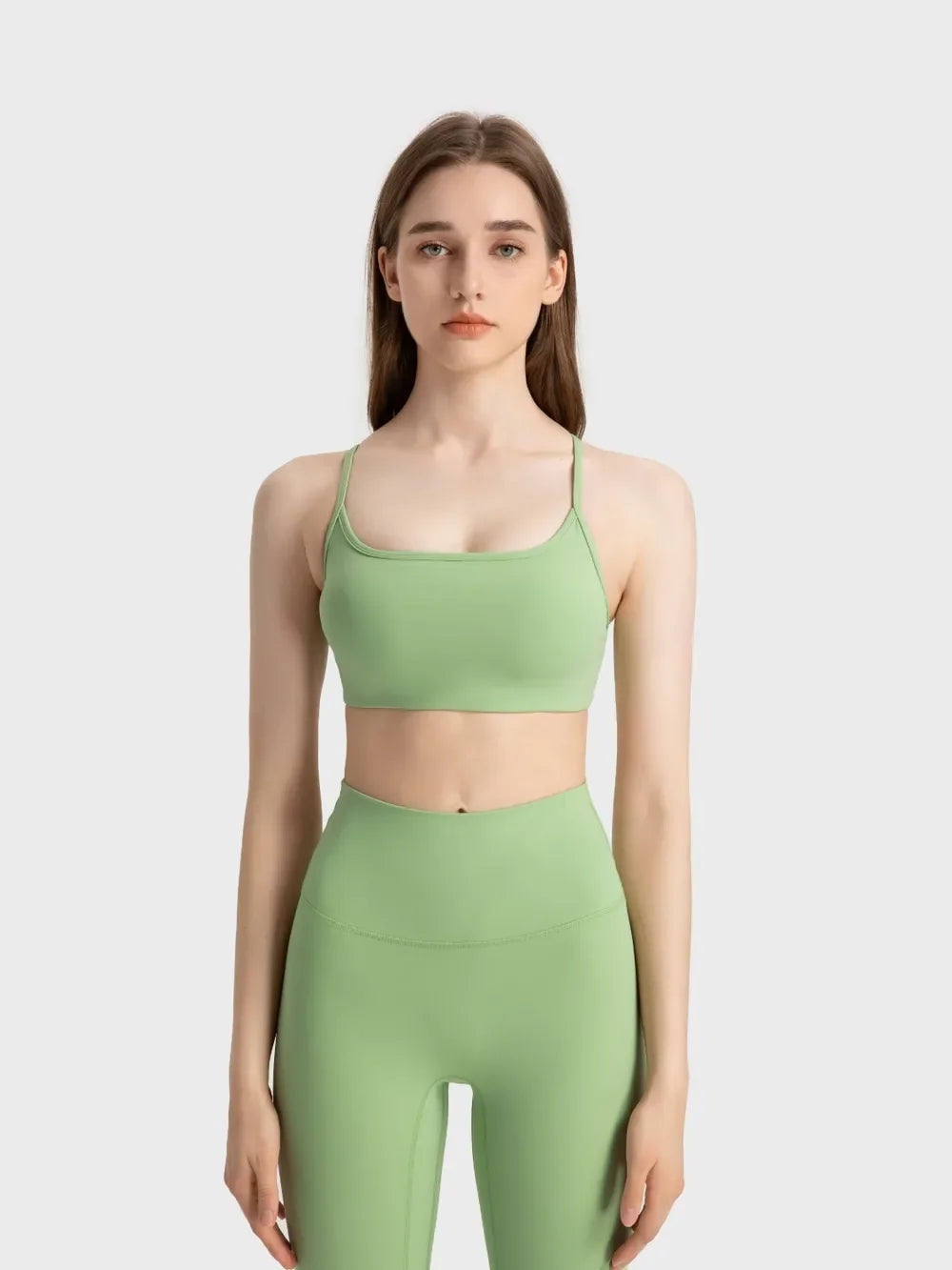 Millennia Crisscross Back Scoop Neck Active Cami with Detachable Chest Pads - tif-shop24.de