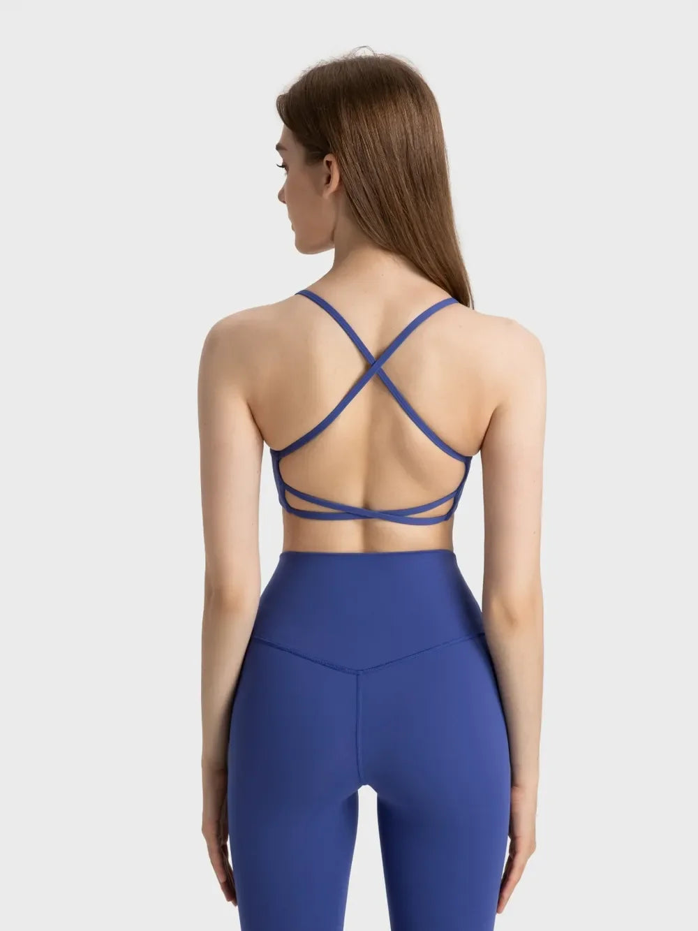 Millennia Crisscross Back Scoop Neck Active Cami with Detachable Chest Pads - tif-shop24.de