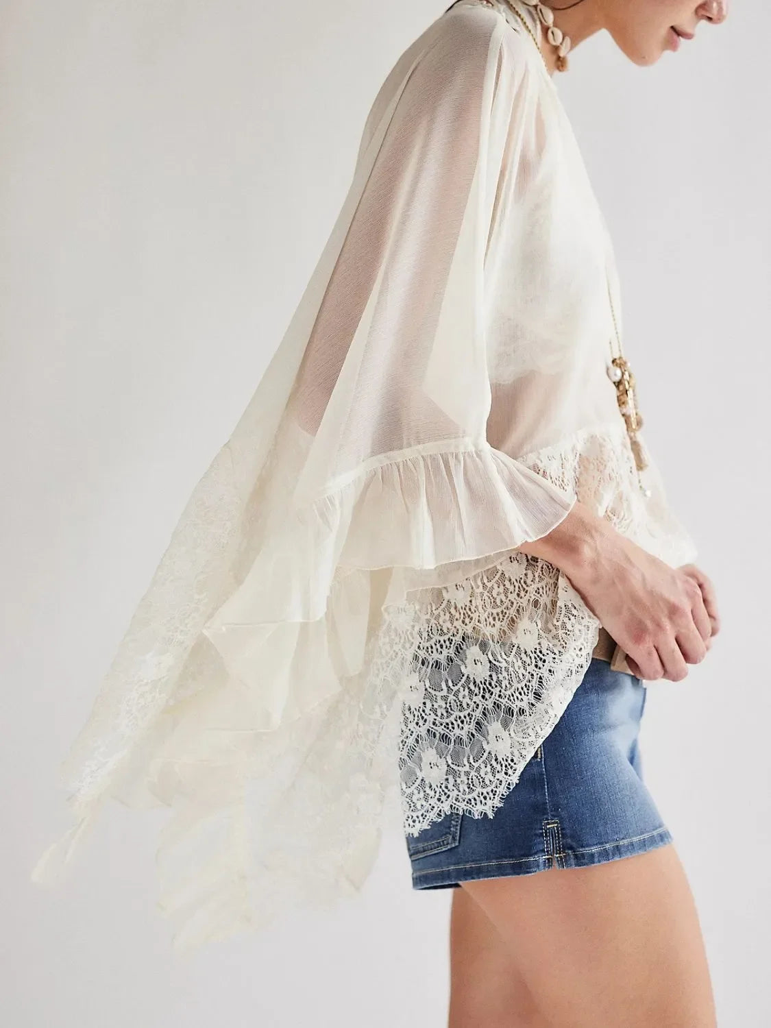 Lace V-Neck Ruffle Long Sleeve Cover-Up - tif-shop24.de