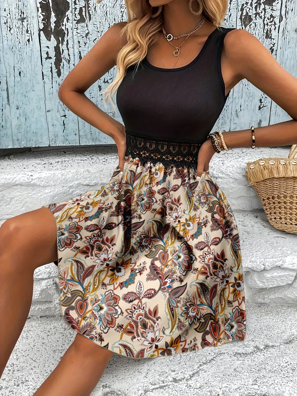 Printed A-Line Tank Dress with Lace Waist Detail - tif-shop24.de