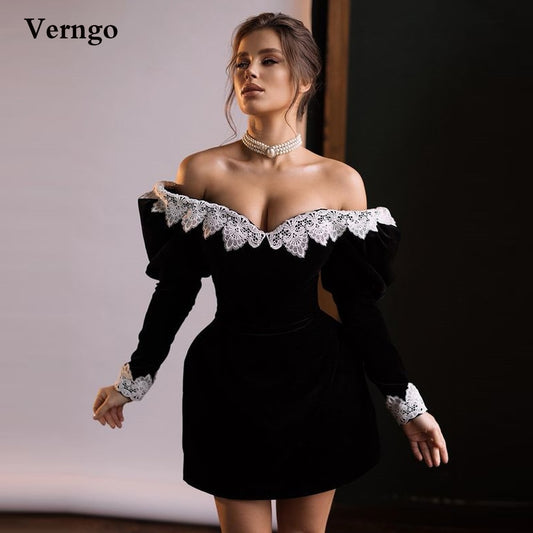 2021 Neu Eingetroffen Verngo Sexy Weg Von der Schulter Schwarz Velour Cocktail Party Kleid Sleeves Prom Spitze Kurze Formale Kleid tif-shop24.de