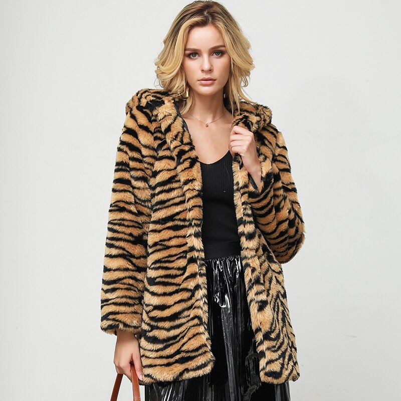 Herbst Winter Neue Nachahmung Pelzmantel Weibliche Lange Leopard Mantel Mit Kapuze Koreanische Große Größe 4XL Frauen Faux Pelz Jacke tif-shop24.de