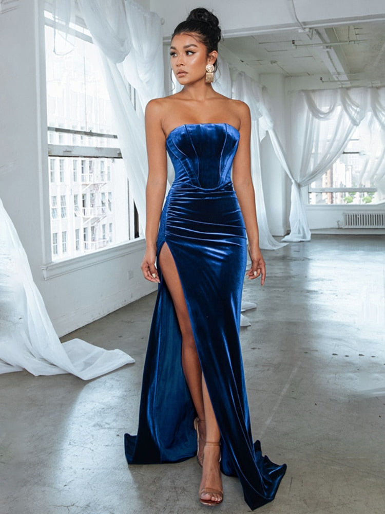 Tiara Backless Velvet Dress