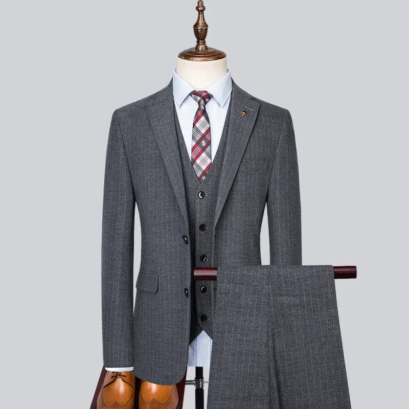 Dreiteiliger Slim-Anzug | tif-shop24.de