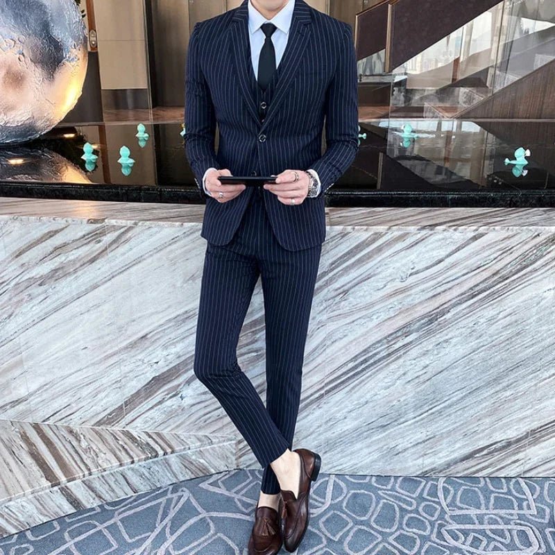 Neue Britischen  Frühling Gestreiften Anzug Drei teilig Dünnen Art Und Weise Hochzeit Bankett Bühne Kleid Casual Business Plus Größe Anzug 5XL | tif-shop24.de