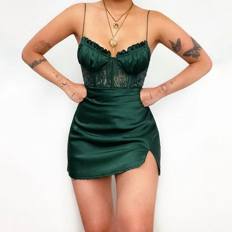 Frauen Sommer Mini Schlinge Kleid Mode Einfarbig Ärmelloses Backless Spitze Nähte Spaghetti Strap Kleid | tif-shop24.de