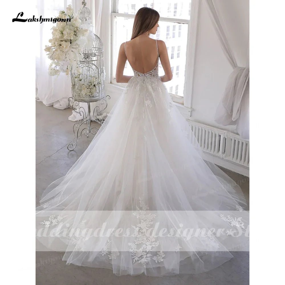 Stunning Spaghetti V-Neck Spitze Perlen Weiß Brautkleid (Elegant Lace & Beadwork) | tif-shop24.de