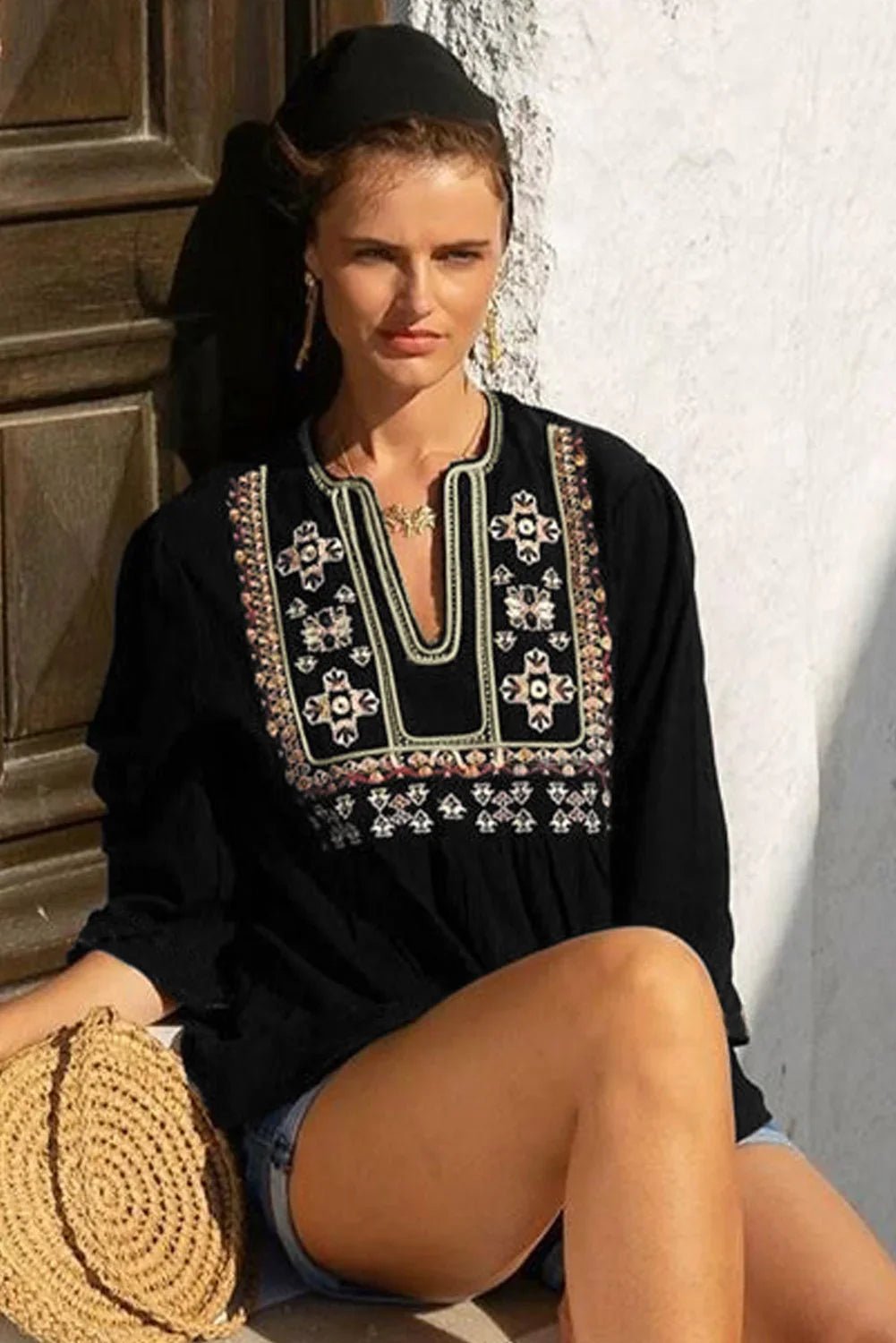 Gestickte Plissee-Bluse mit 3/4-Ärmeln – Elegant & Vielseitig | tif-shop24.de