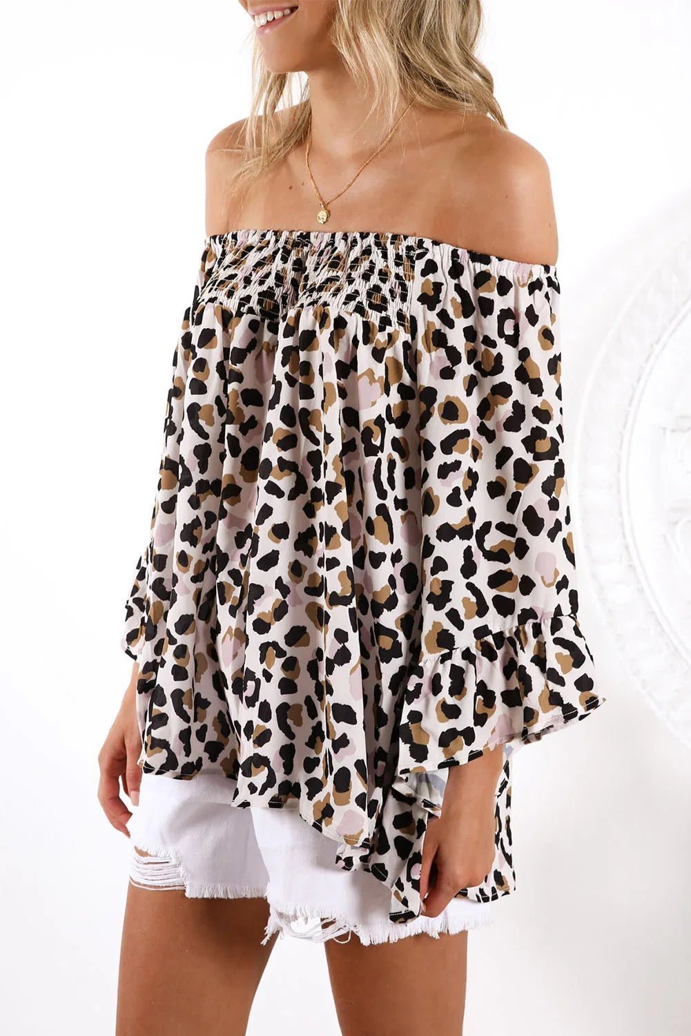 Off Shoulder Flared Sleeve Top - tif-shop24.de