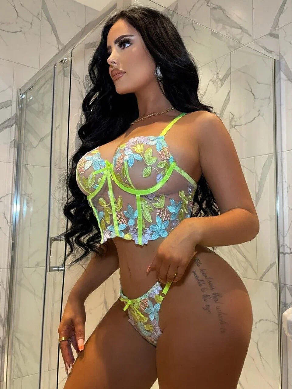 Ellolace Luxus-Dessous Sexy Blumenstickerei-Set Bügel-BH-Tangas Exotische Intim-Unterwäsche in Neongrün | tif-shop24.de